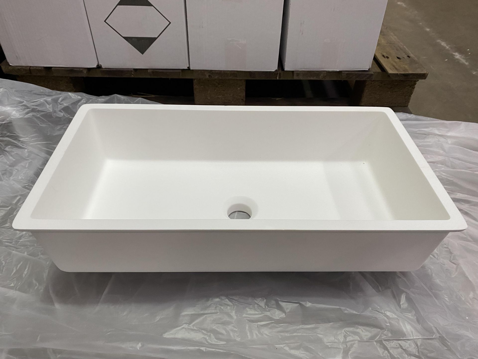 Pure Acrylic Sink - Image 2 of 4