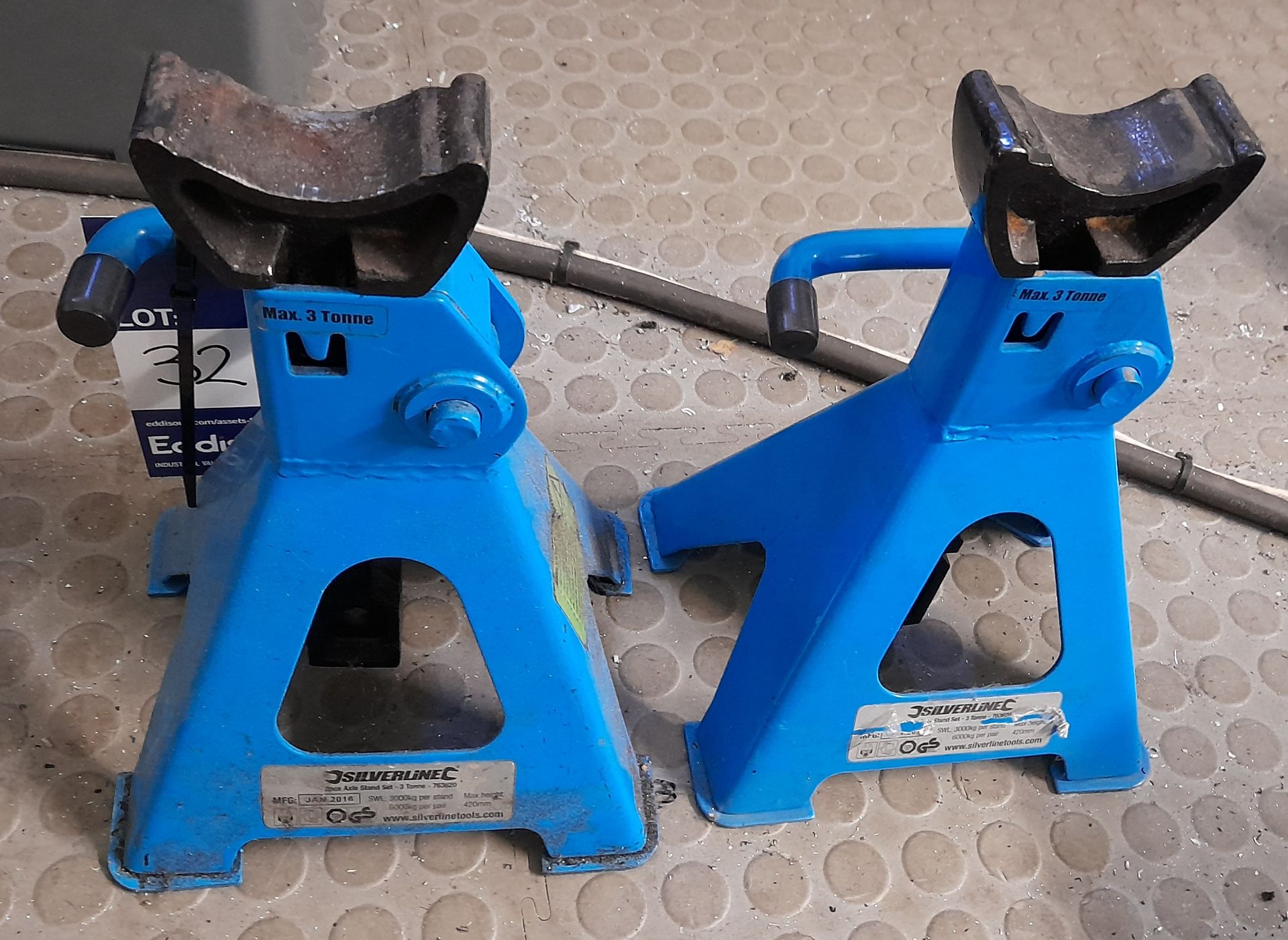 Silverline 2 piece 3 ton axle stand set, as lotted