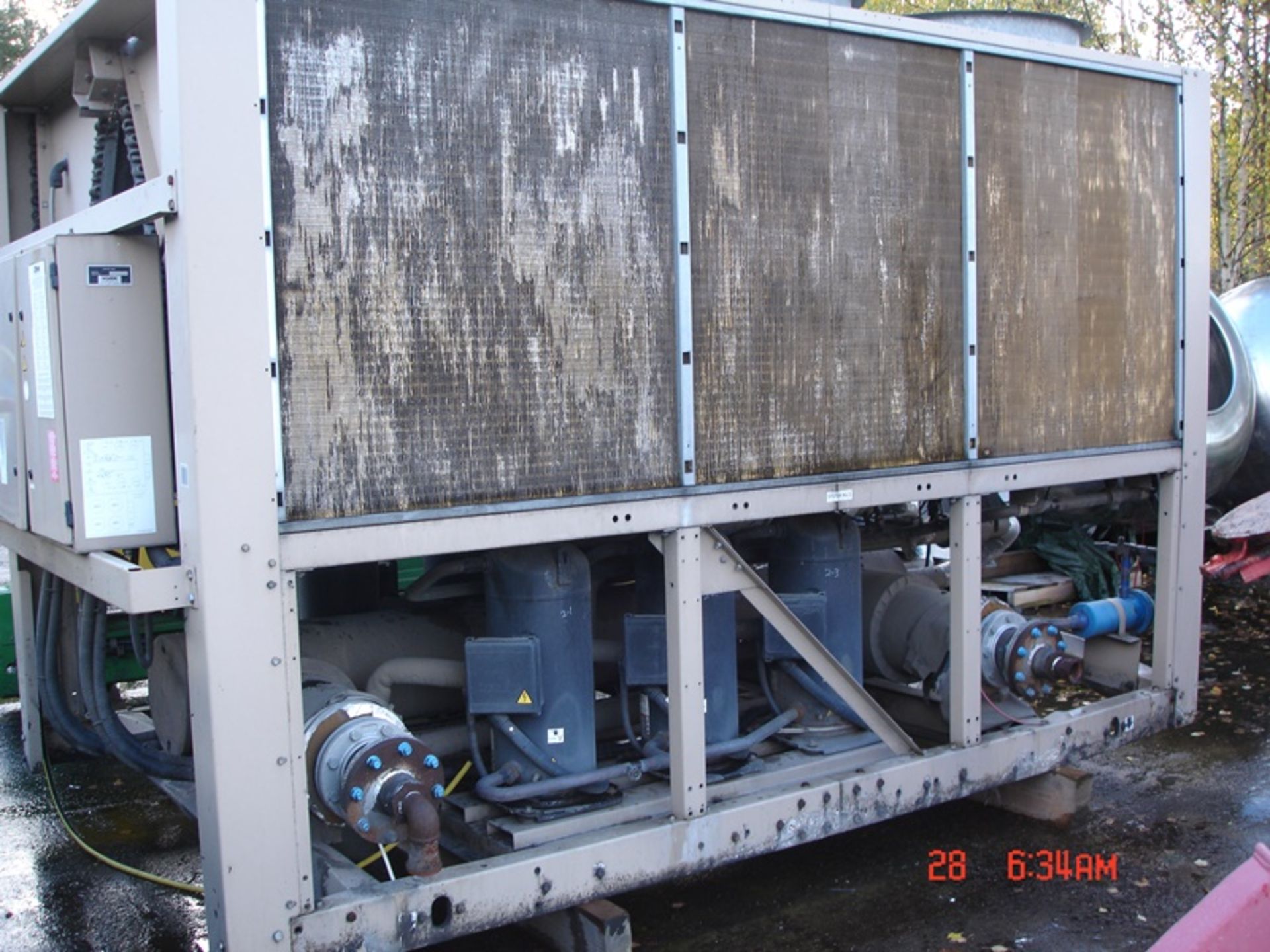 LARGE YORK CHILLER UNIT