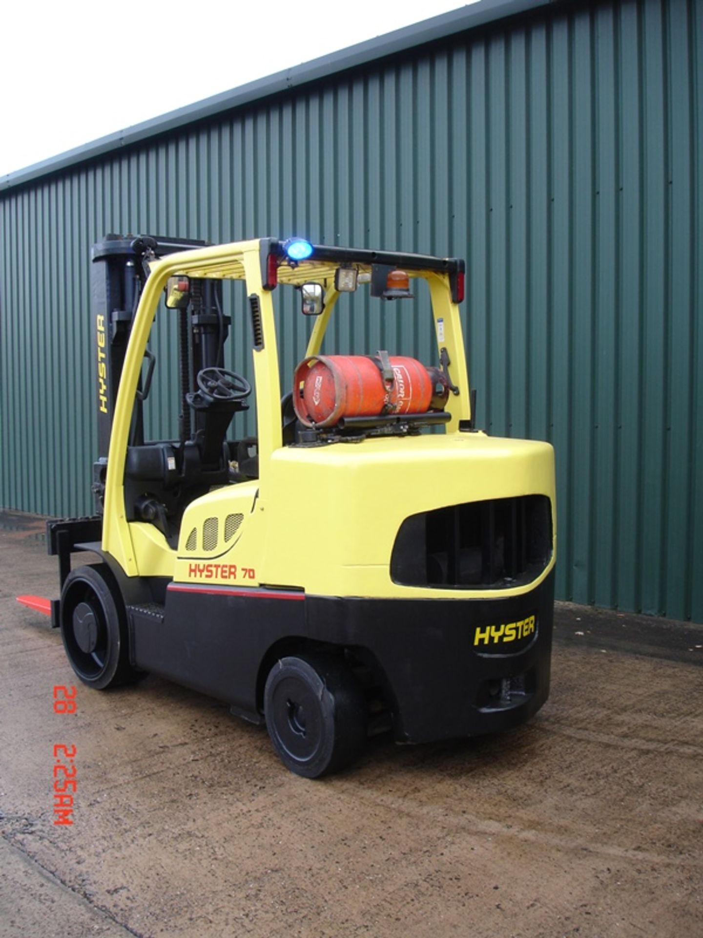 HYSTER COMPACT 7 TON FORKLIFT - Image 2 of 7