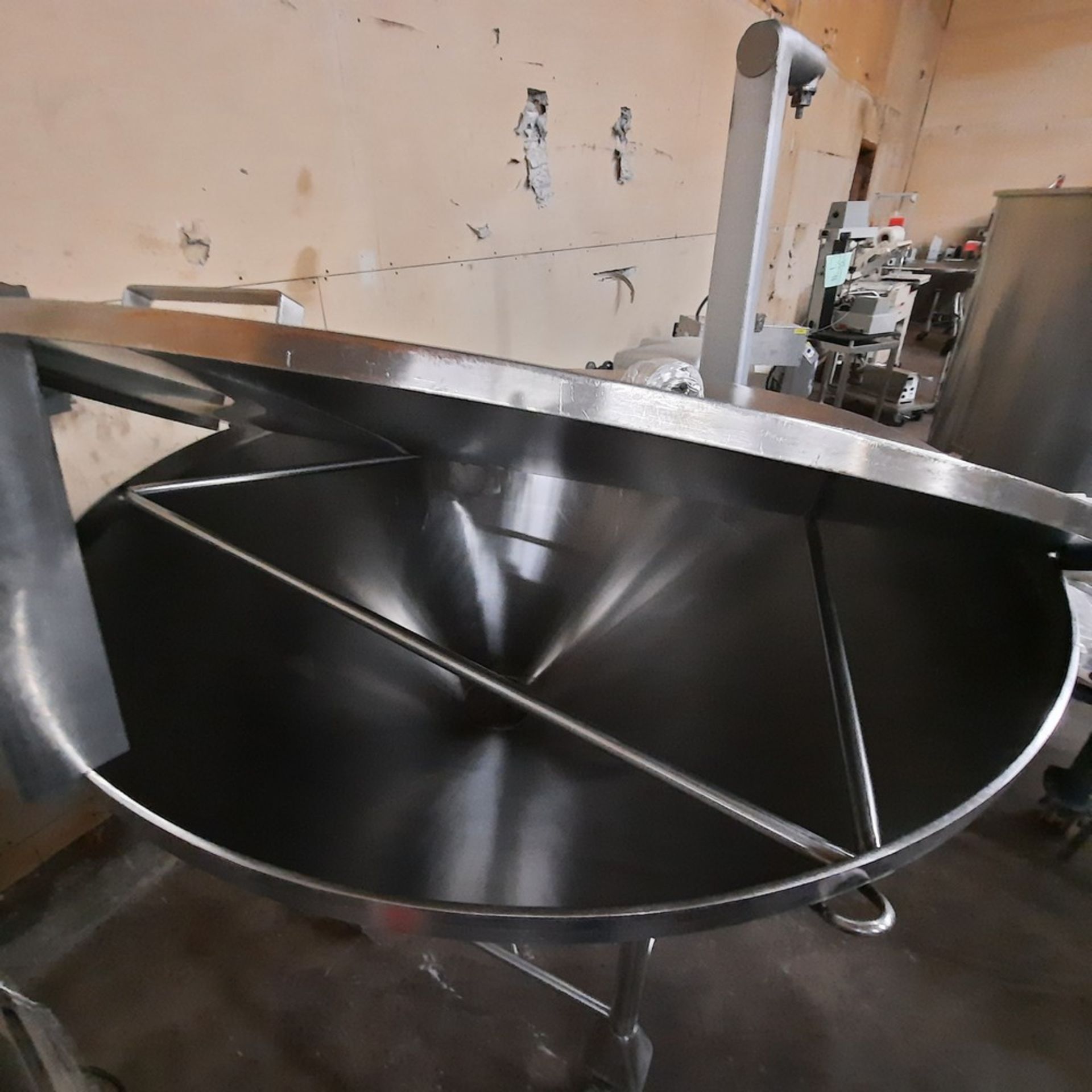 Stainless Steel Hopper for Transfers - Image 6 of 6