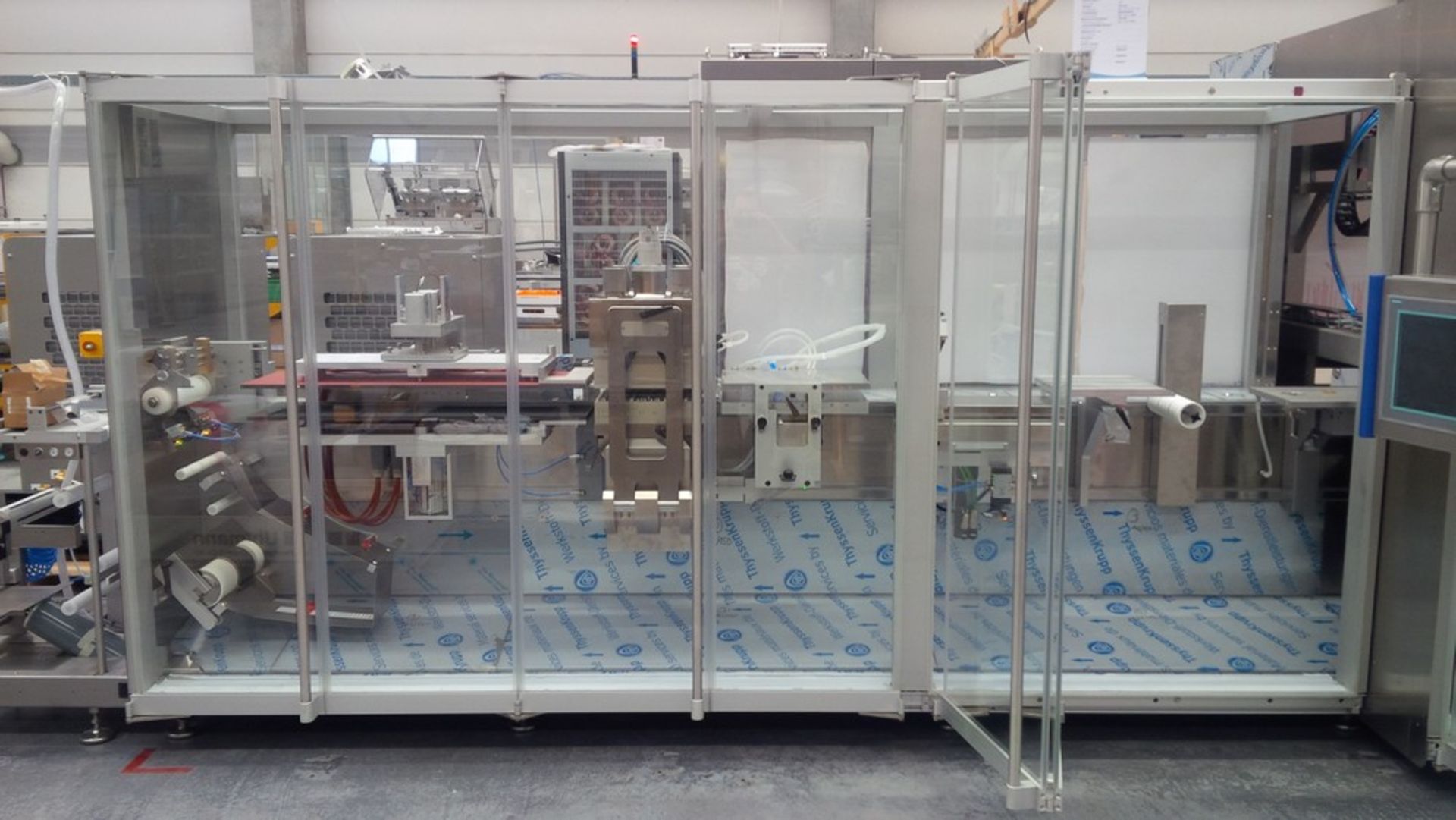 Blister machine Uhlmann model USP 5 and depositor – pouring system Makat Candy technology model