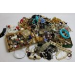 Costume Jewellery - various earrings, brooches, bangles, bead necklaces, etc qty