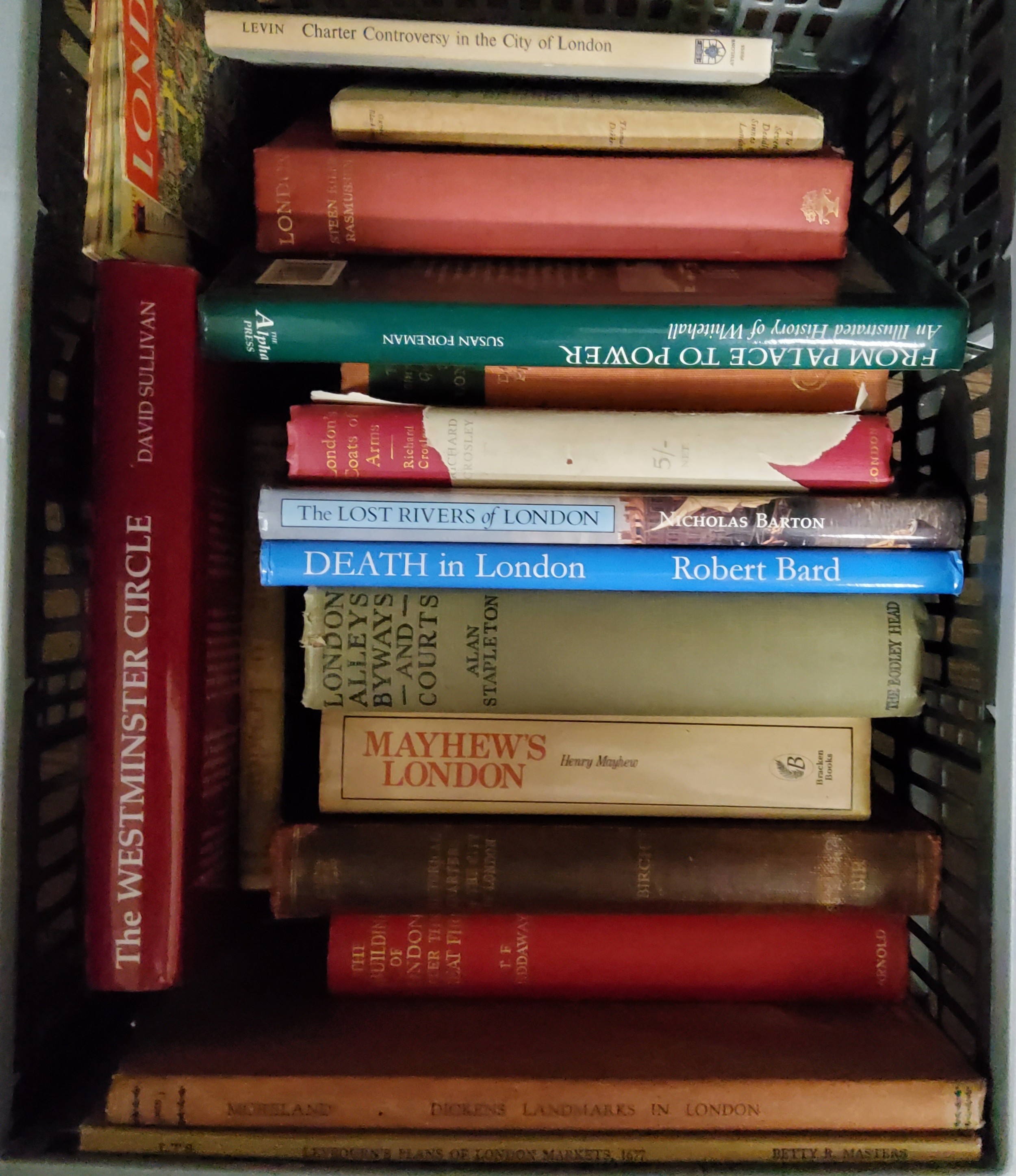 Books - a collection of London related books and magazines including Wyngaerde's panorama of - Image 2 of 5
