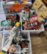 Lego - a quantity of Lego including a Rebel Scout Speeder 7668; other kits dismantled; Star Wars