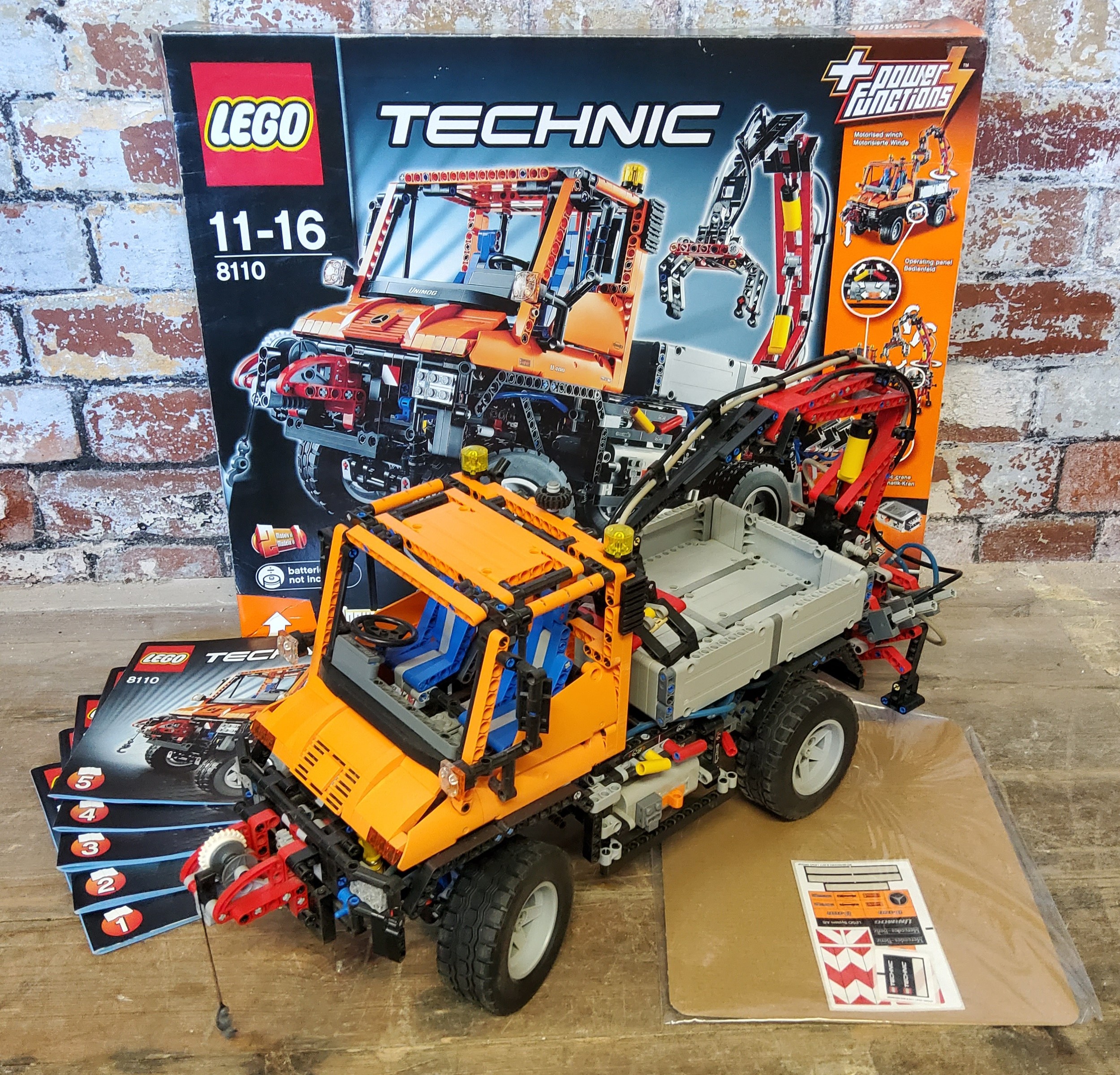 Lego Technic + Power Functions Set No.8110 - Mercedes Benz Unimog U400, built, with instruction