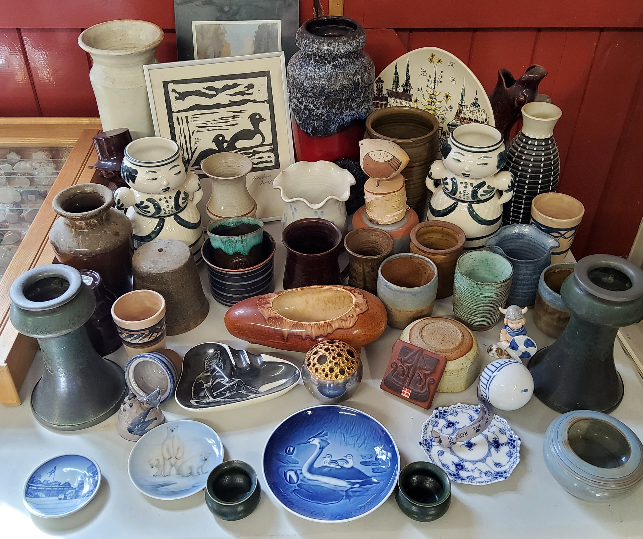 Studio Pottery - Mid 20th century Danish Design - Royal Copenhagen trinket dishes and cabinet