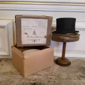 A Scott & Co. "hatters to H.R The King" 1 Old Bond St, Piccadilly, London silk top hat, in black,