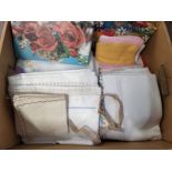 Linen & lace including lace & embroidered table, lace collars, embroidered sewing pouch, serviettes,