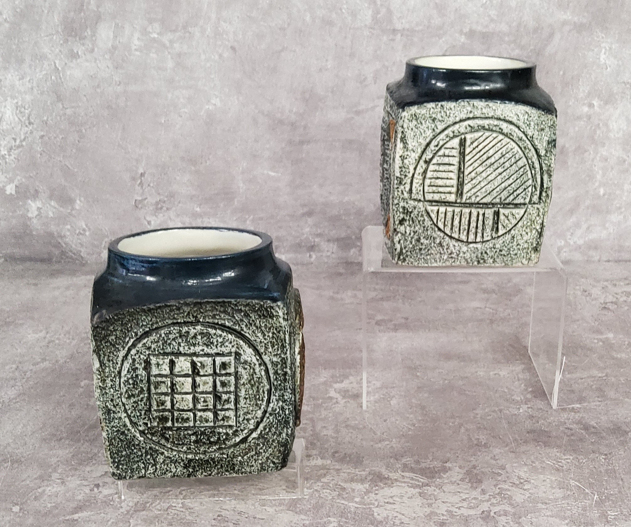 A pair of Troika Pottery marmalade pots decorated by Linda Hazel with incised and painted abstract - Image 4 of 6