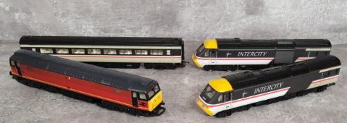 Hornby R336 OO Gauge (1:76 Scale) Inter-City 125 Train Pack with Class 43 43080 & 43046 and R4295 BR
