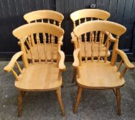 Four classic farmhouse pine carver dining chairs Height 93.5 cm (seat 47cm) x width 55.5 x depth