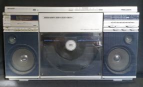 Retro Ghetto blaster Sharp VZ 2500E, tape/vinyl/radio player (powers up) Height 40cm x width 70cm