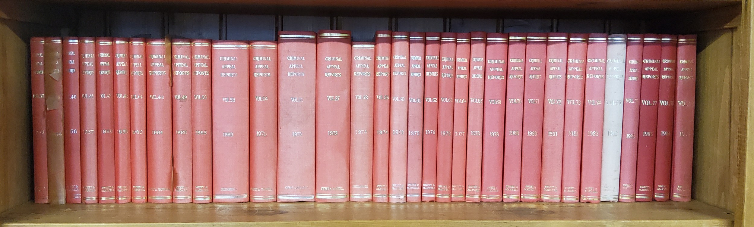 Law books - Criminal Appeal Reports edited by Herman Cohen Sweet, Maxwell & Limited ninety volumes - Image 3 of 4