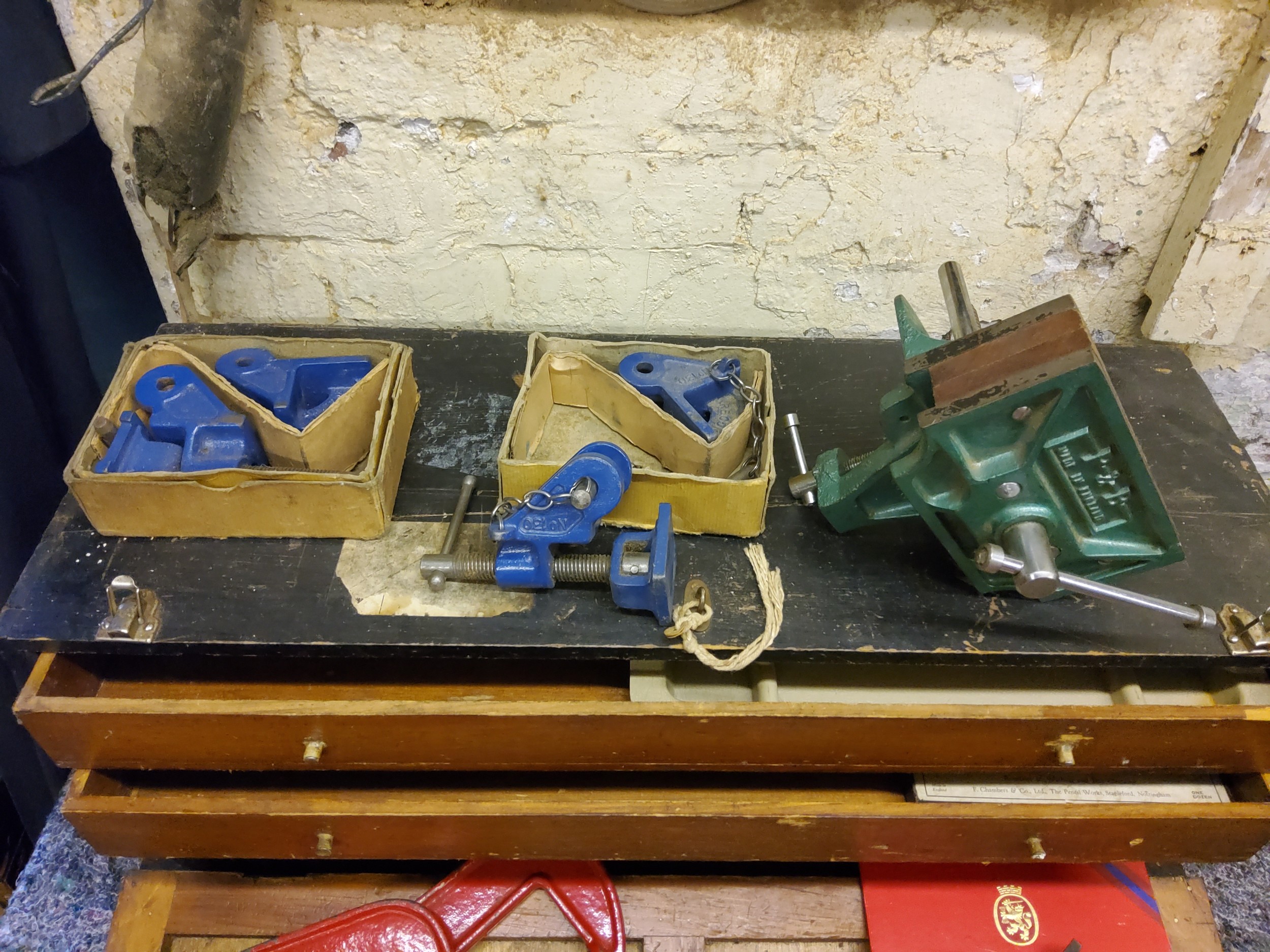 Tools- tool chest with drawers, Record plane no 3, record clamps, Collar brand needle files, other - Image 4 of 5