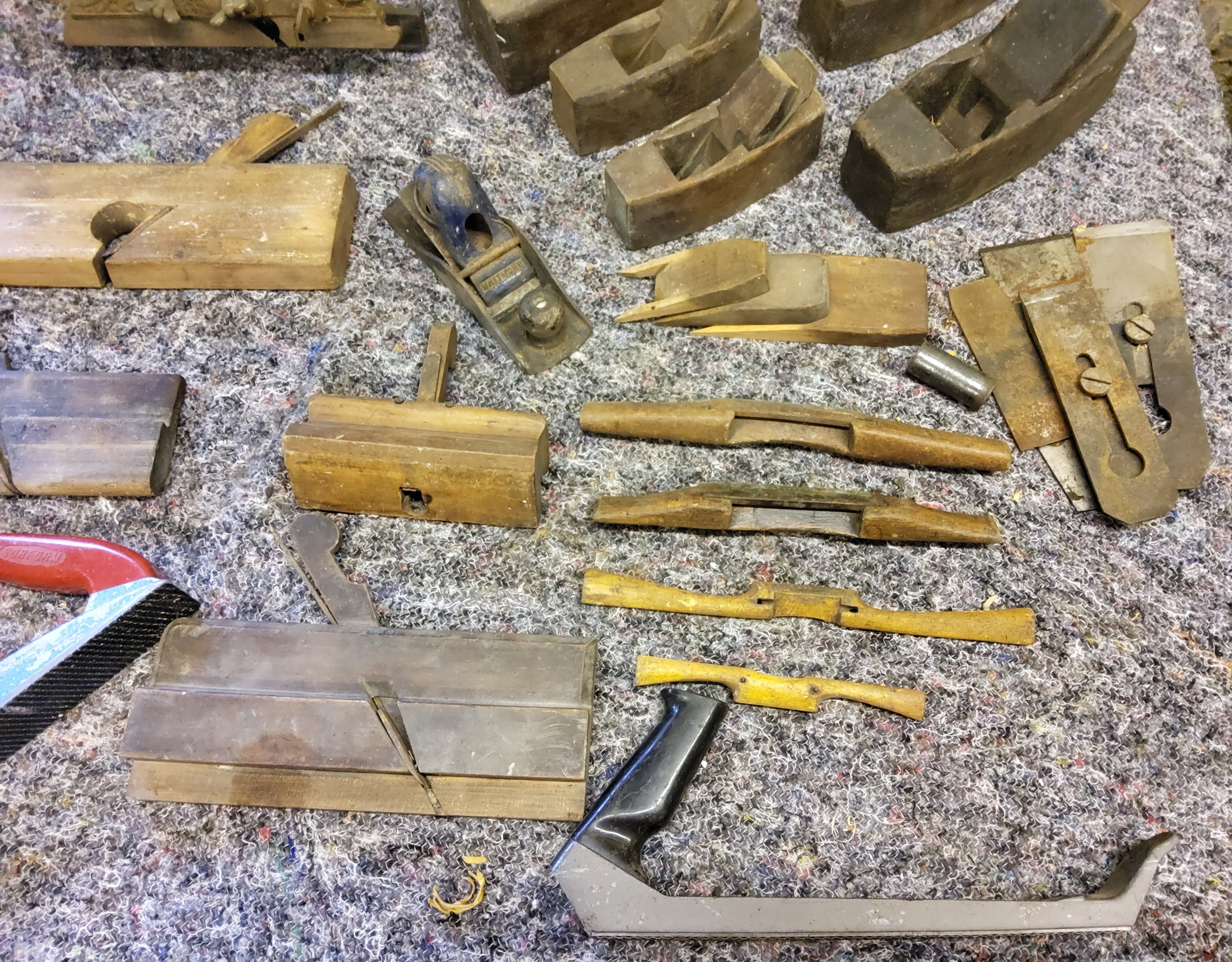 Tools - Whitmore no.110 plane, six box planes, Stanley no.46 combination plane, Surform planes etc. - Image 3 of 6