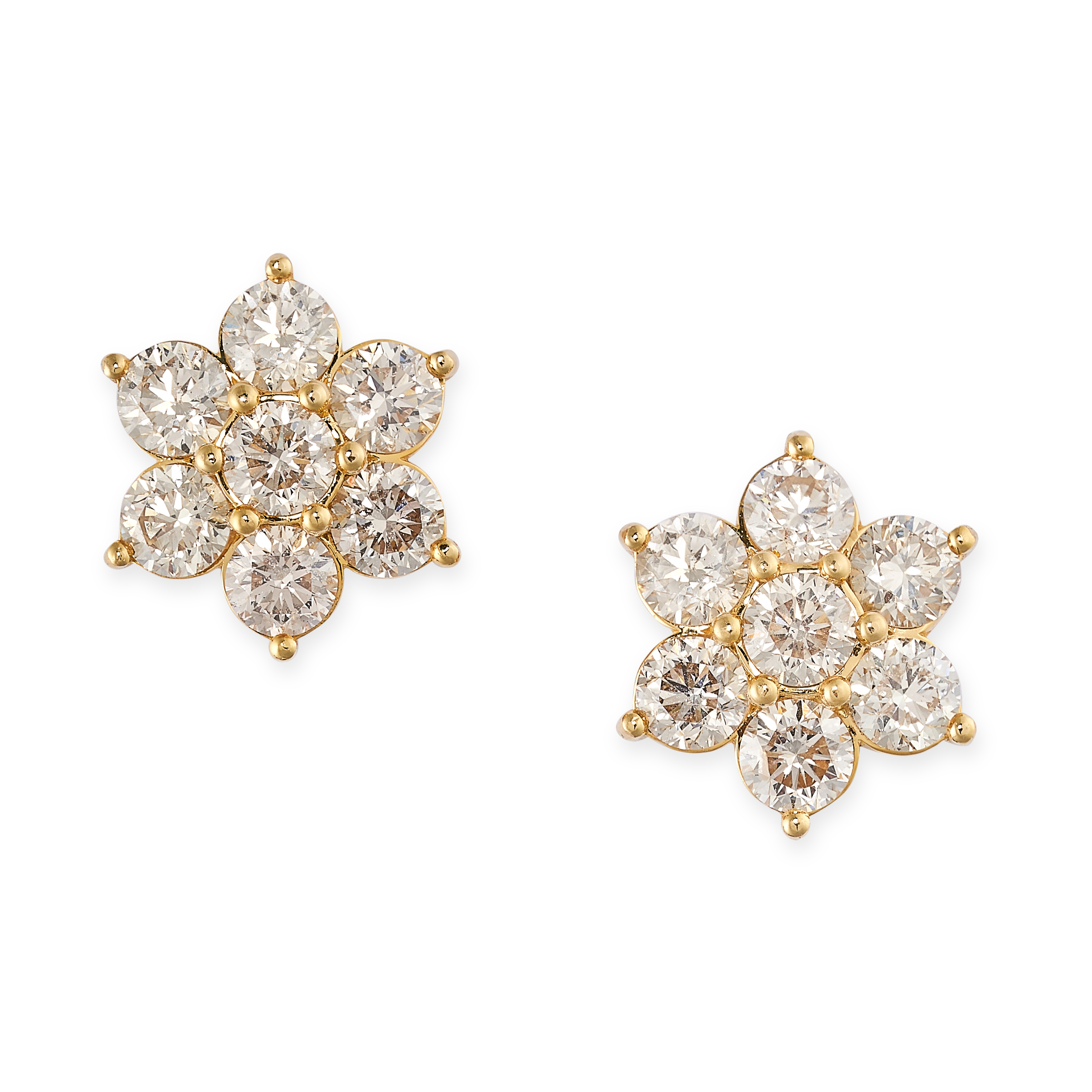 A PAIR OF DIAMOND CLUSTER STUD EARRINGS in 18ct yellow gold, each set with a cluster of round