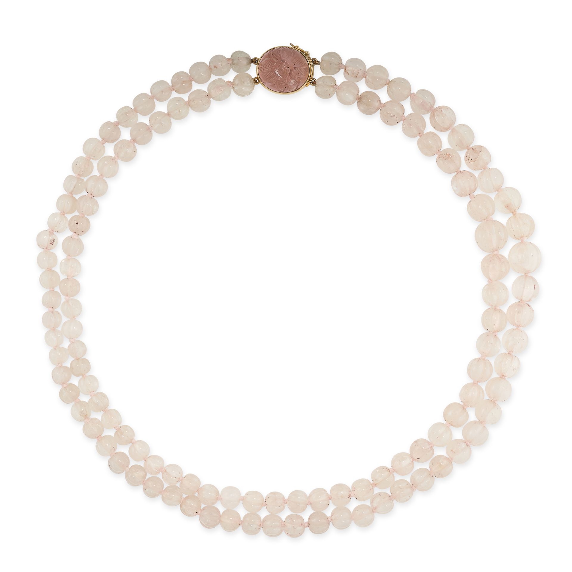 A CARVED ROSE QUARTZ BEAD NECKLACE in 18 carat yellow gold, comprising two rows of graduated