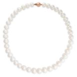 A PEARL NECKLACE comprising a single row of pearls ranging from 10.4mm- 11.7mm, stamped 375, 45.0cm,