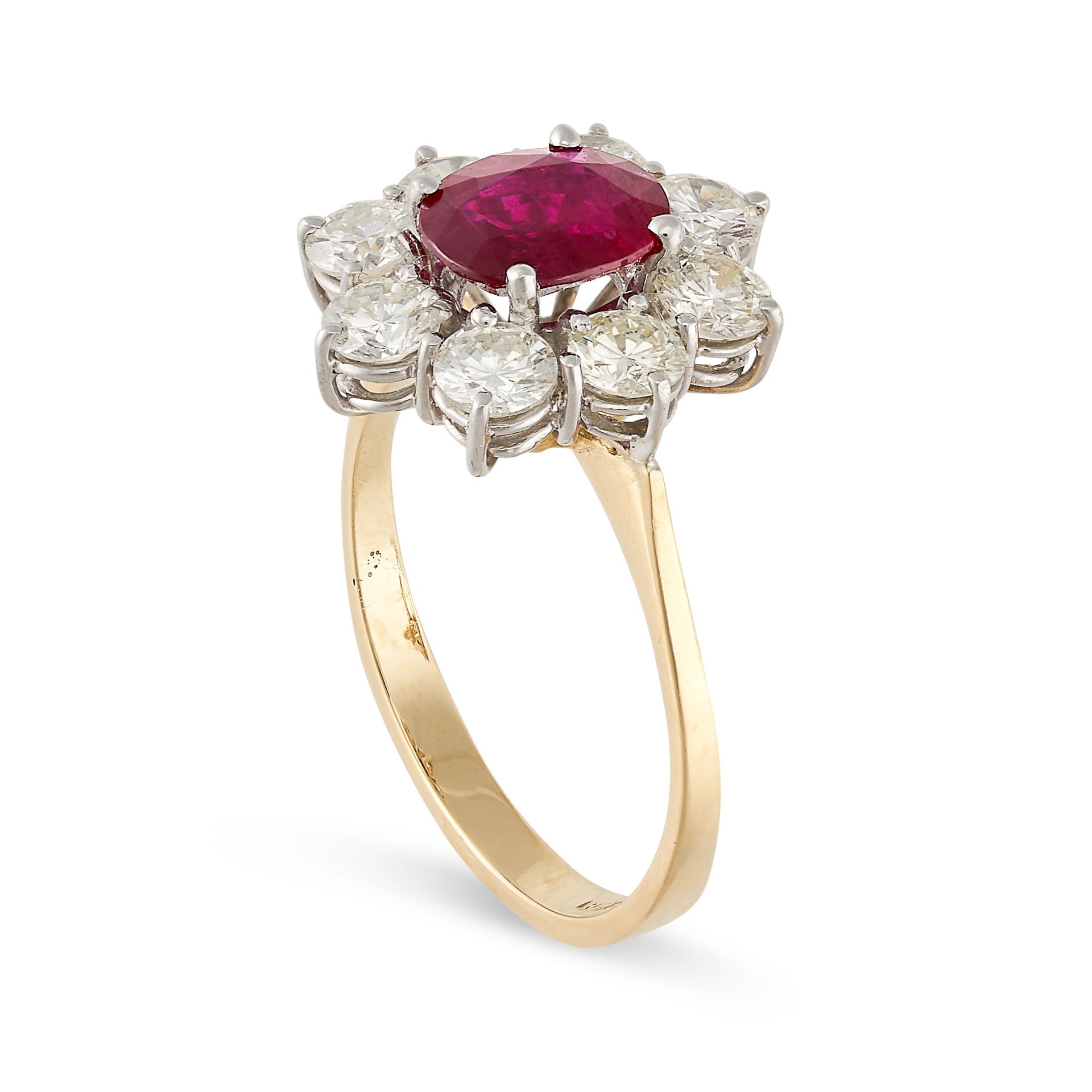A VINTAGE RUBY AND DIAMOND CLUSTER RING in 18ct yellow gold, set with an oval cut ruby of 1.16 - Bild 2 aus 2