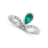 NO RESERVE - AN EMERALD AND DIAMOND TIARA RING in white gold, set with a pear cut emerald accented