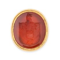 NO RESERVE - AN ANTIQUE CARNELIAN FOB SEAL PENDANT, 18TH CENTURY in yellow gold, set with an oval