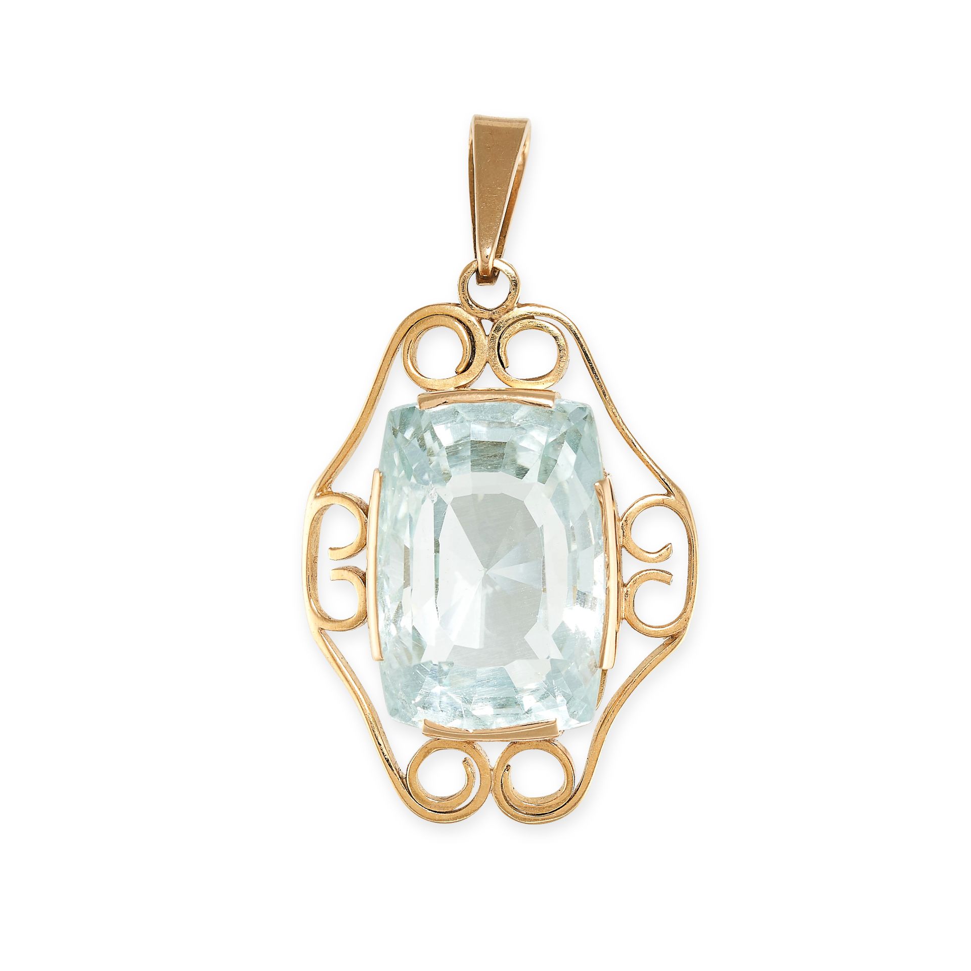 A VINTAGE AQUAMARINE PENDANT in yellow gold, set with a cushion cut aquamarine of 12.15 carats in