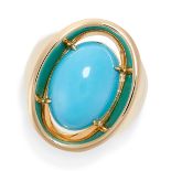 A TURQUOISE DRESS RING set to the centre with an oval turquoise cabochon of 6.73 carats, no assay