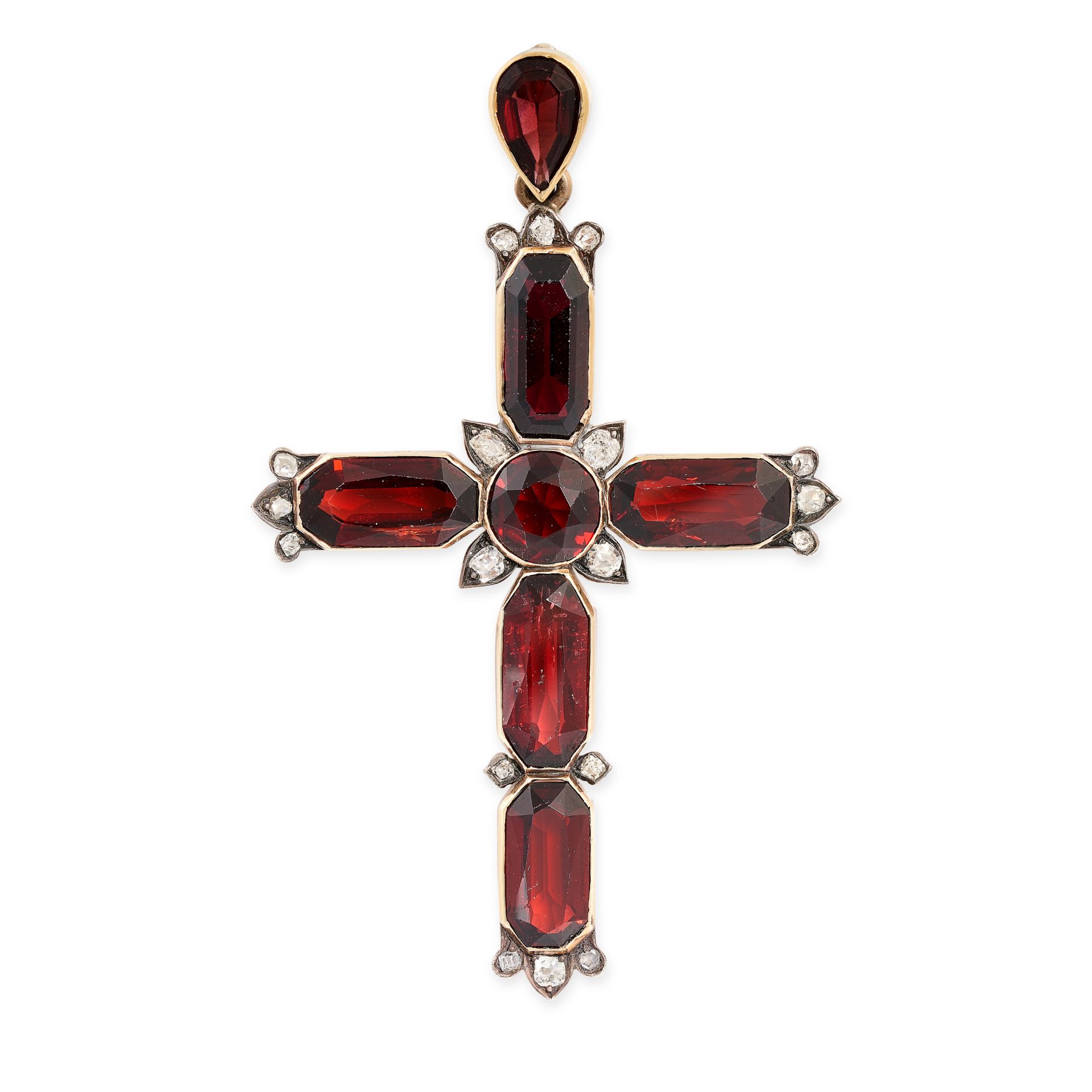 AN ANTIQUE GARNET AND DIAMOND CROSS PENDANT in yellow gold and silver, set with octagonal and