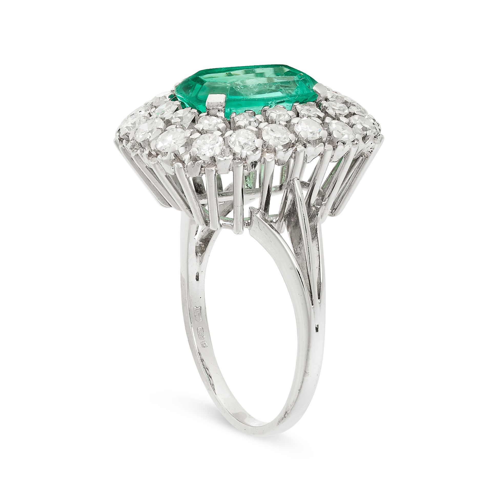 A COLOMBIAN EMERALD AND DIAMOND RING in 14ct white gold, set with an octagonal step cut emerald of - Image 2 of 2