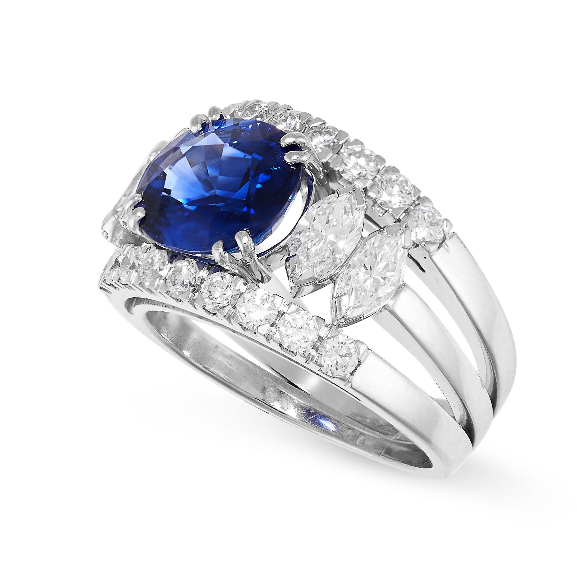 A SAPPHIRE AND DIAMOND RING in 18ct white gold, comprising a cushion cut sapphire of 2.76 carats set - Bild 2 aus 2