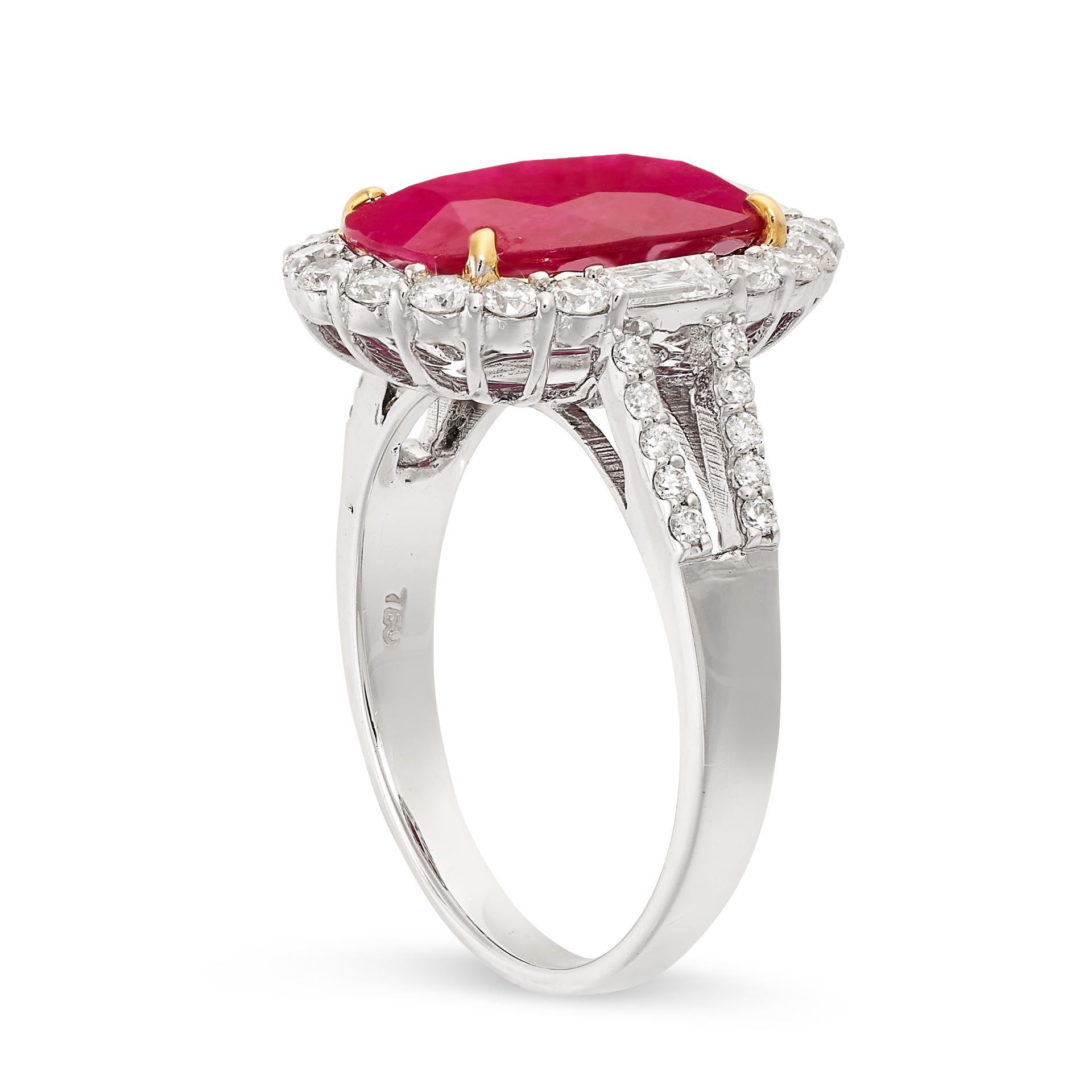 A RUBY AND DIAMOND RING in 18ct gold, set with an oval cut ruby of 3.78 carats within a cluster of - Bild 2 aus 2
