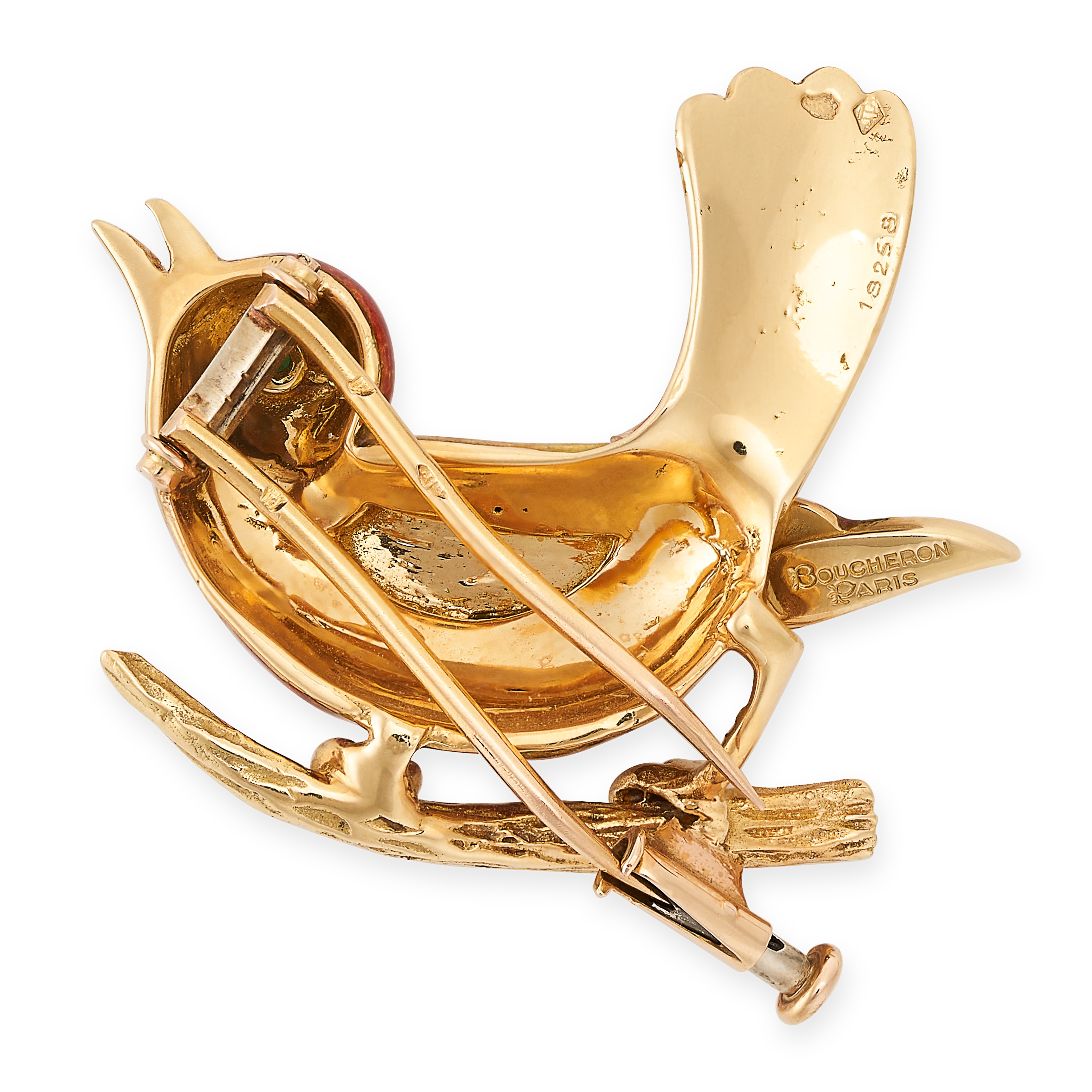 BOUCHERON, AN EMERALD AND ENAMEL SONG BIRD BROOCH in 18ct yellow gold, designed as a song bird - Image 2 of 2