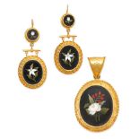 A PIETRA DURA PENDANT AND EARRINGS inset with polished pieces of hardstone depicting flowers, within