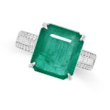 AN EMERALD AND DIAMOND RING in platinum, set with an octagonal cut emerald of 8.02 carats, the