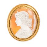 AN ANTIQUE CAMEO BROOCH, 19TH CENTURY in yellow gold, the shell cameo carved depicting a winged