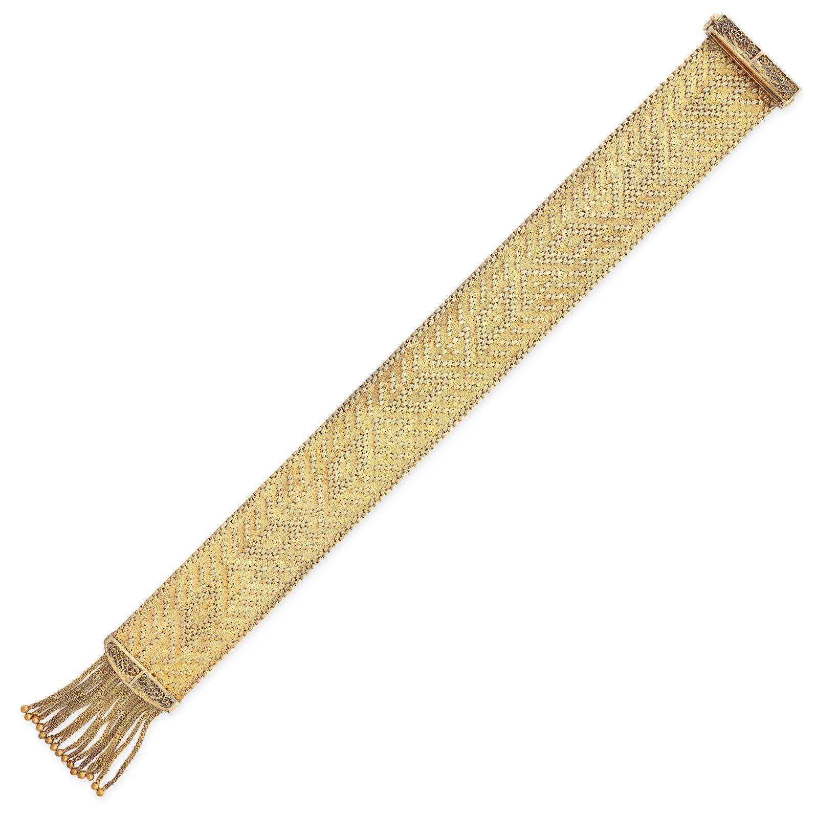 AN ANTIQUE PORTUGUESE BELT BRACELET, 19TH CENTURY in high carat yellow gold, designed as a belt with