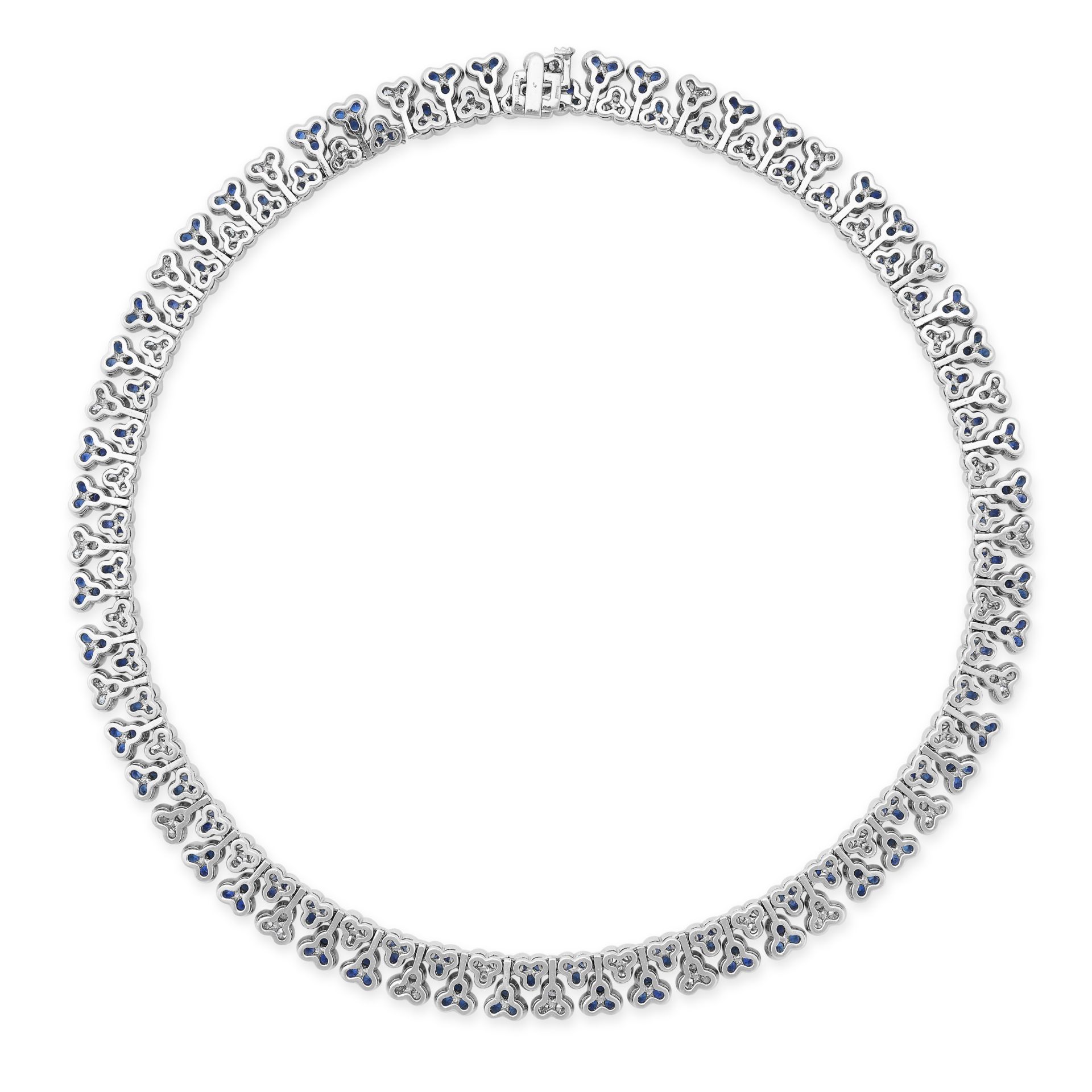 BULGARI, A VINTAGE SAPPHIRE AND DIAMOND NECKLACE in platinum and 18ct white gold, set with two - Bild 2 aus 2