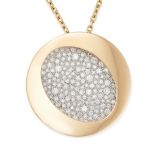 ANTONINI, AN ATOLLI DIAMOND PENDANT NECKLACE in 18ct yellow gold, the circular pendant with an