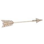 NO RESERVE - AN ART DECO DIAMOND ARROW JABOT PIN BROOCH in 15ct yellow gold and platinum,