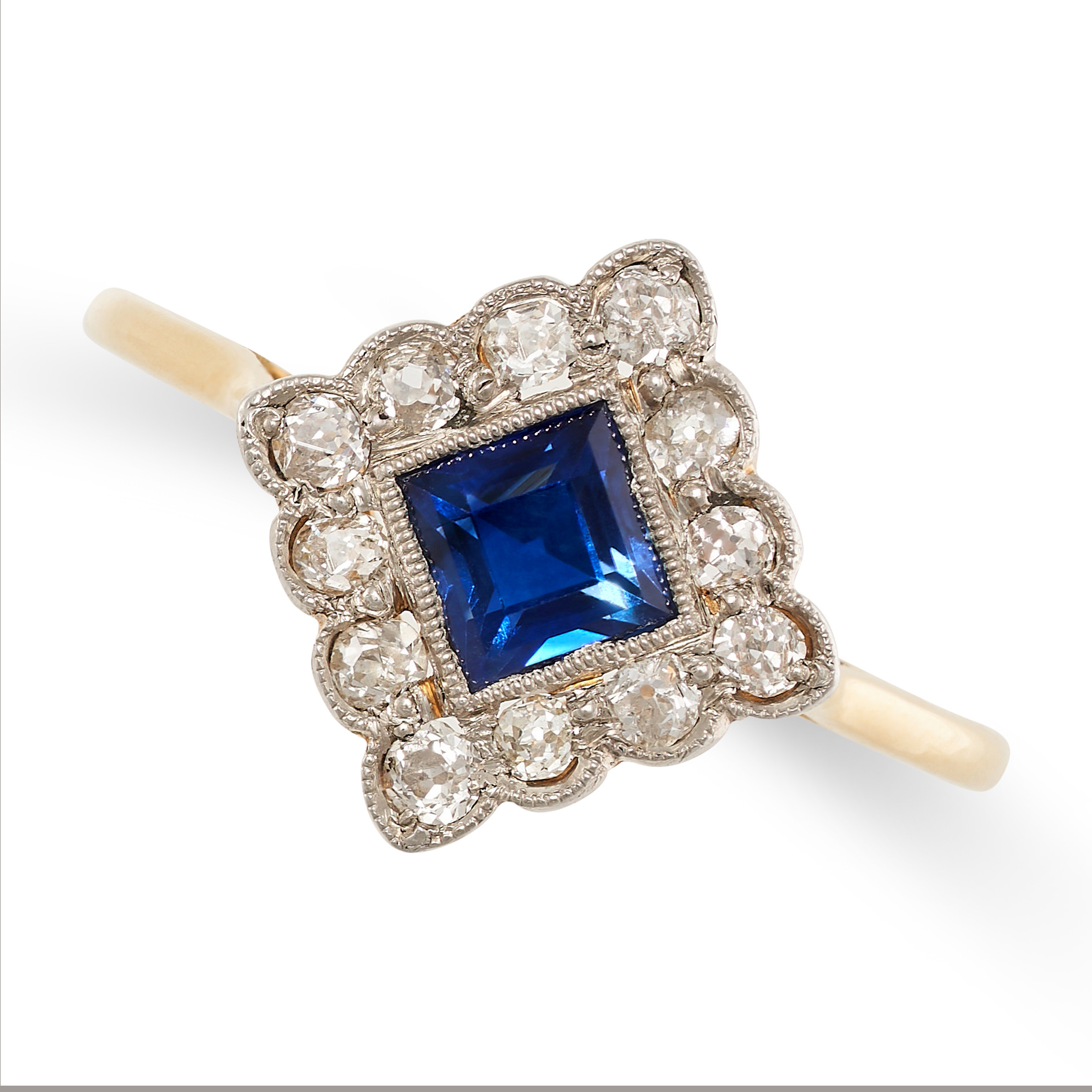 AN ART DECO SAPPHIRE AND DIAMOND RING in 18ct yellow and white gold, set with a square step cut