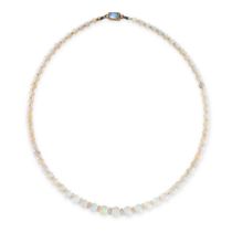 AN ANTIQUE OPAL AND ROCK CRYSTAL BEAD NECKLACE, EARLY 20TH CENTURY in yellow gold, comprising a