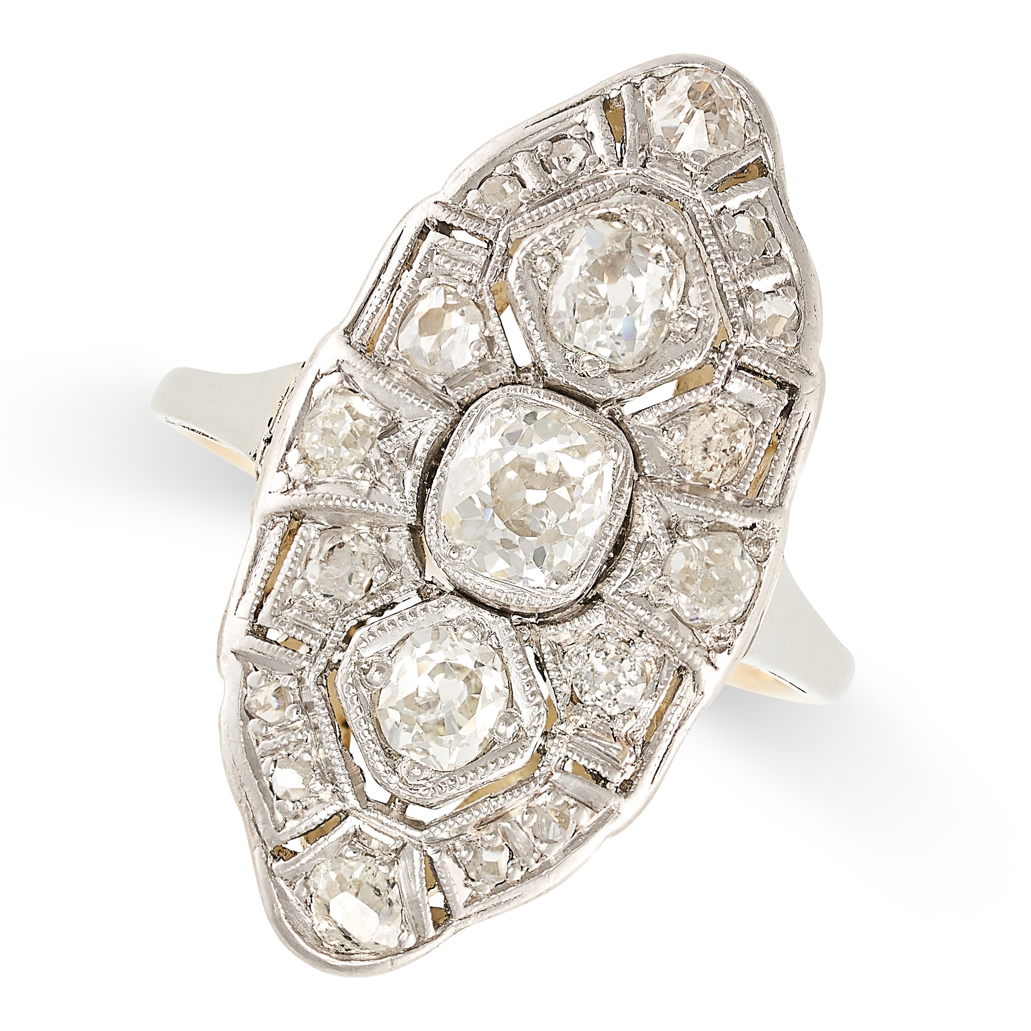 A DIAMOND PLAQUE RING, EARLY 20TH CENTURY set with three central old mine cut diamonds, accented