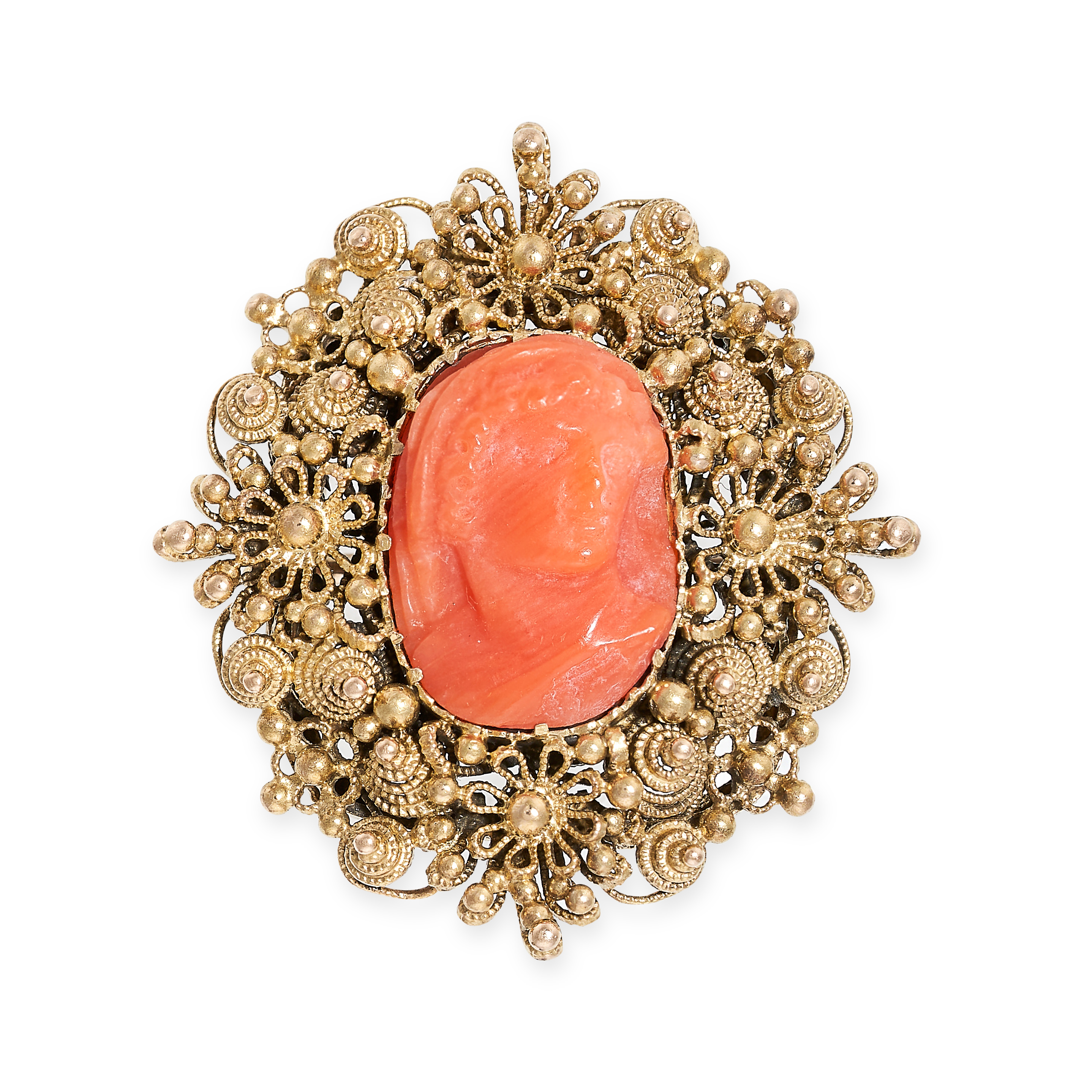 AN ANTIQUE CORAL CAMEO BROOCH, 19TH CENTURY in yellow gold, set with a carved coral cameo