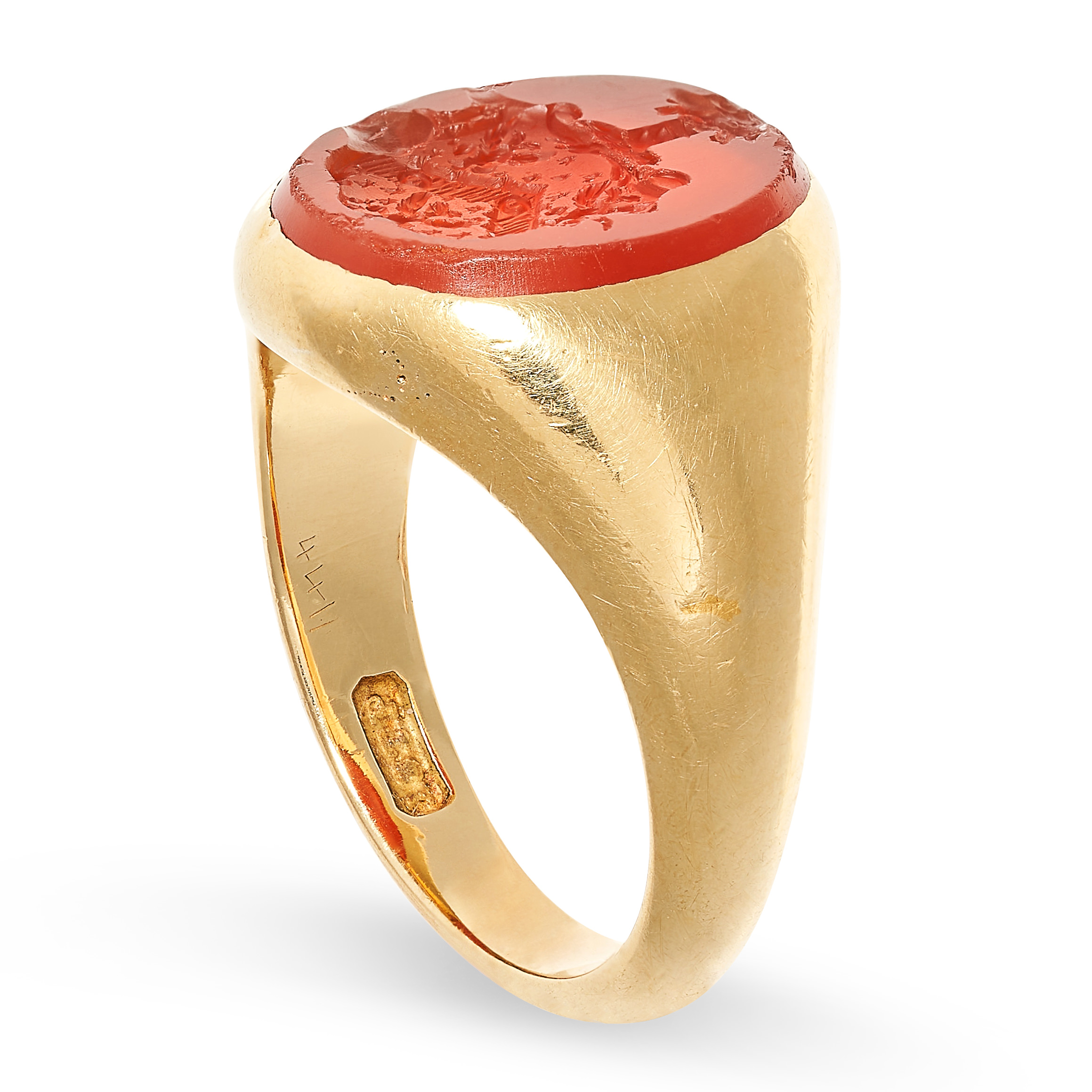 A VINTAGE CARNELIAN INTAGLIO SIGNET RING in 18ct yellow gold, set with a carnelian intaglio carved - Image 2 of 2
