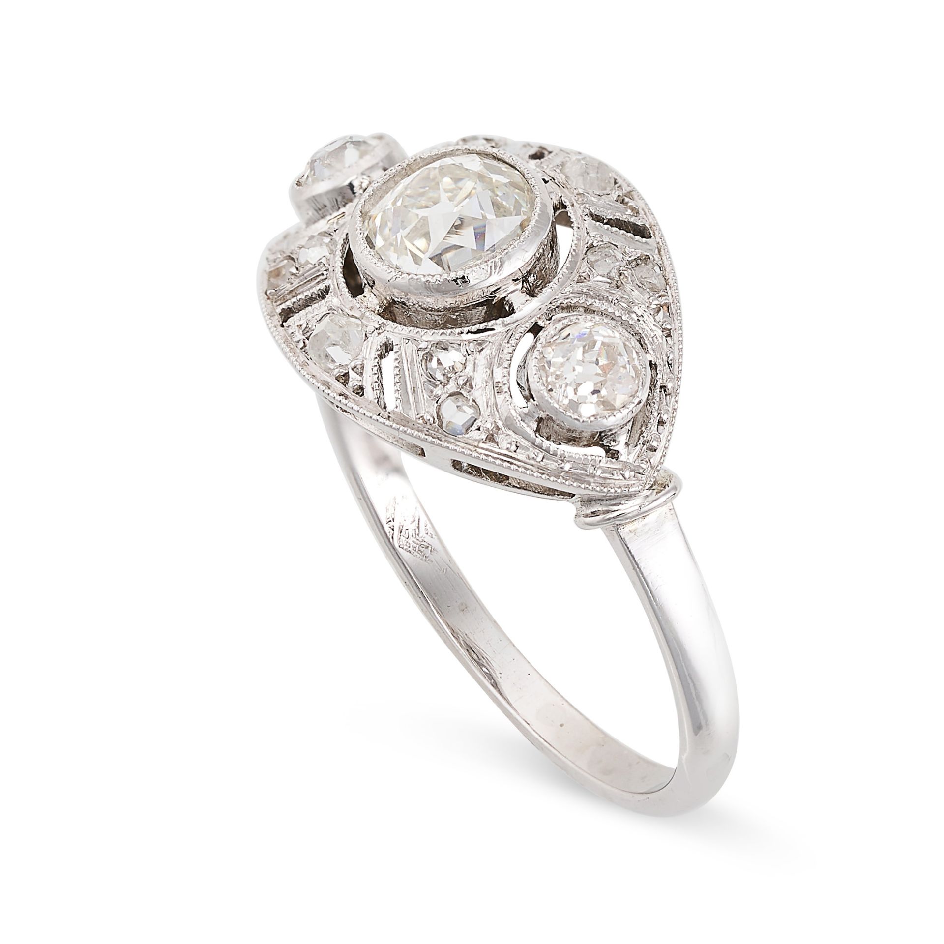 A FRENCH ART DECO DIAMOND DRESS RING in platinum, the navette shaped face set to the centre with - Bild 2 aus 2