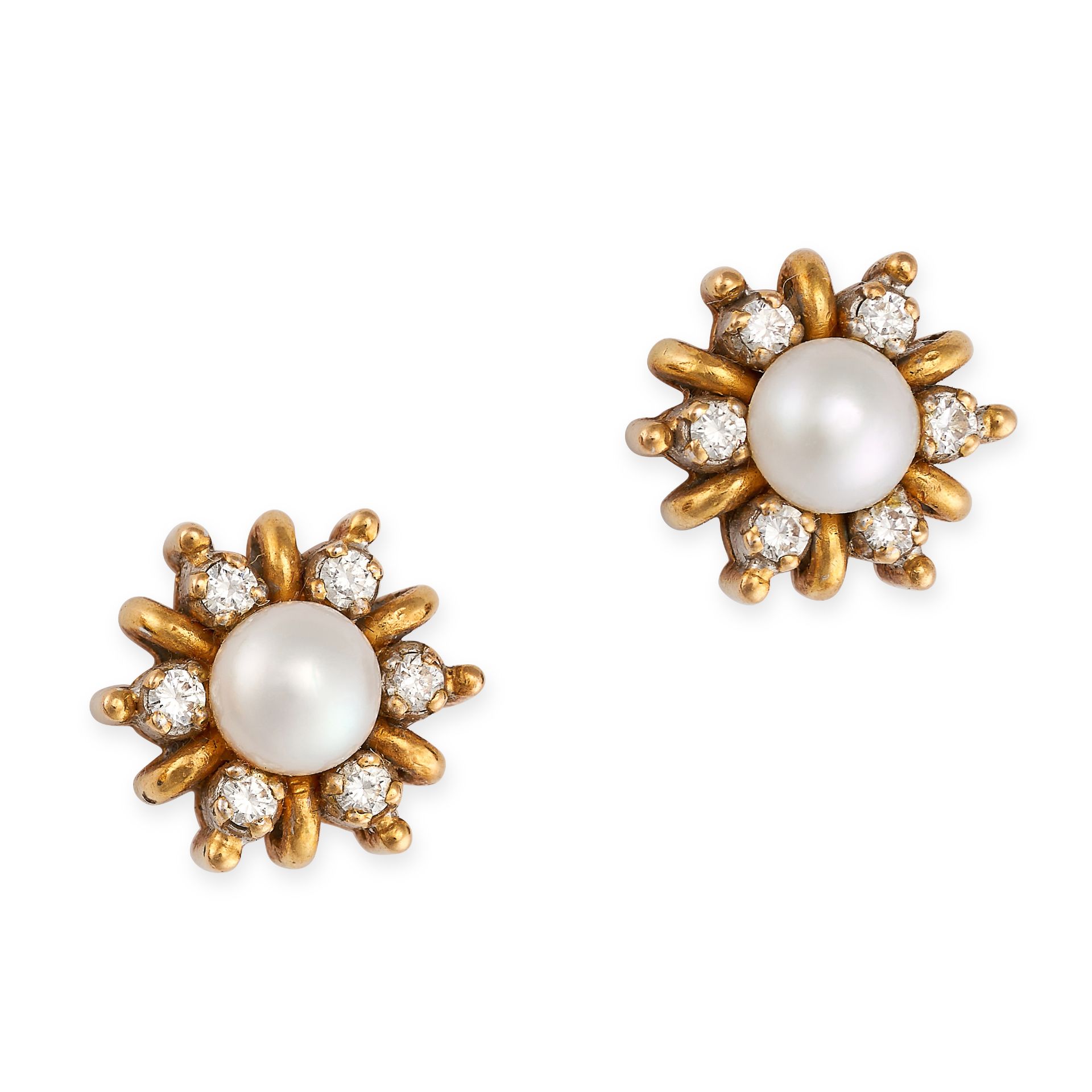 A PAIR OF PEARL AND DIAMOND CLUSTER STUD EARRINGS in yellow gold, each set with a pearl of 5.1mm
