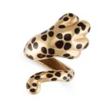 DIOR, AN ENAMEL MITZA CLAW RING in 18ct yellow gold, designed as a leopard's paw, the paw
