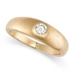 A VINTAGE DIAMOND GYPSY RING in 18ct yellow gold, set with a round brilliant cut diamond, band