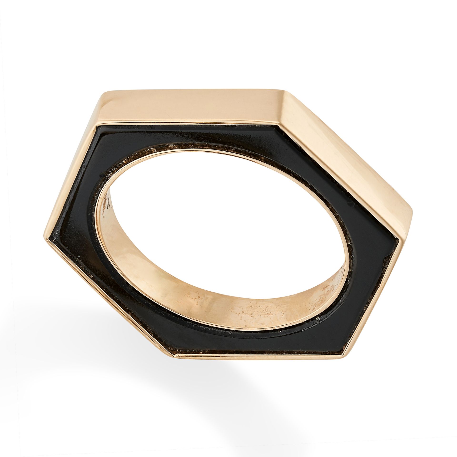 AN ONYX RING / PENDANT in 18ct yellow gold, in hexagonal design set on both sides with polished o...